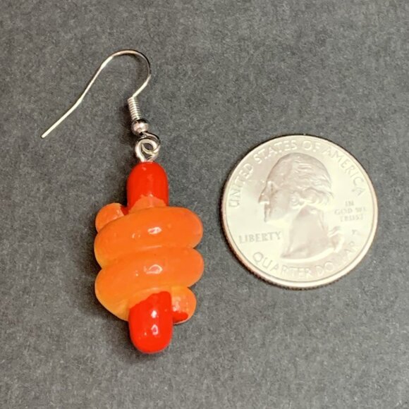 Pigs In a Blanket Earrings, Hot Dog Earring, Funny Food Earring, Gift Idea - Picture 4 of 4